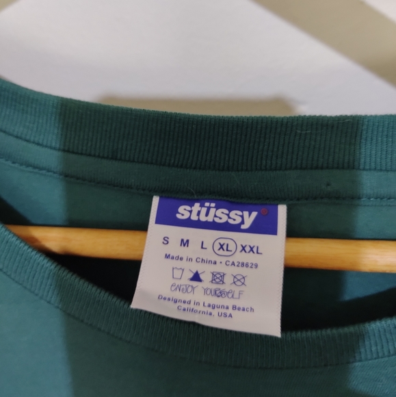 Stussy siz XL oversize tshirt - Picture 2 of 4